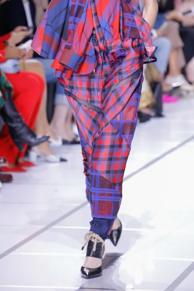 Look 74